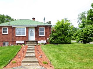 3052 Mount Pleasant St NW, North Canton, OH 44720