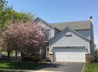 168 Wedgeport Cir, Romeoville, IL 60446