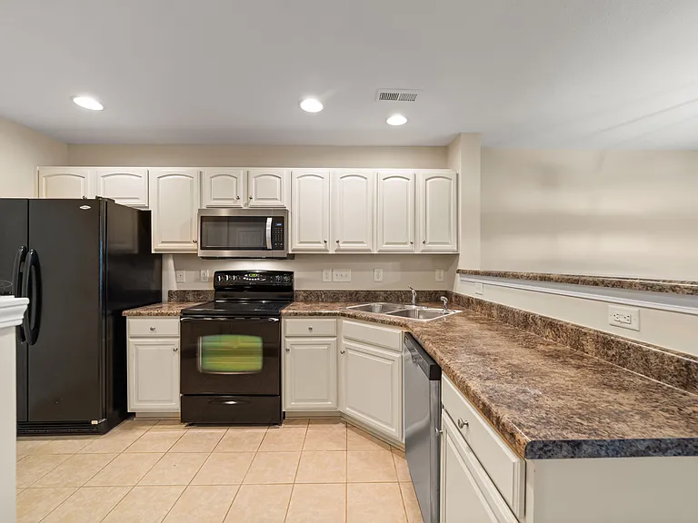 235 Blue Robin Way — Photo 4