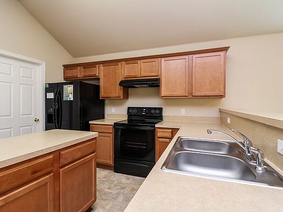 3rd image of 9268 Saint Martin Rd
