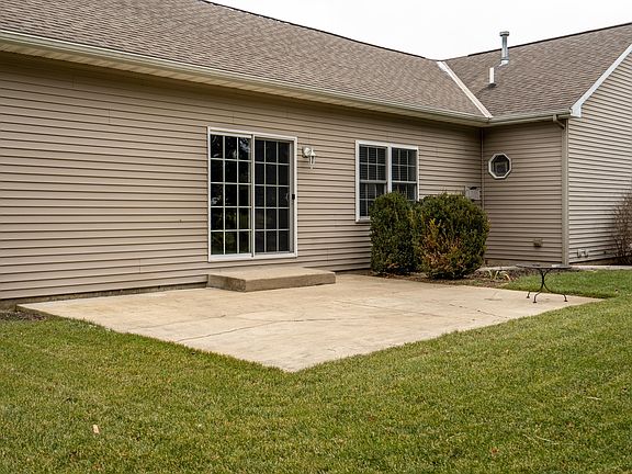 4th image of 1130 Meadowsweet Ln