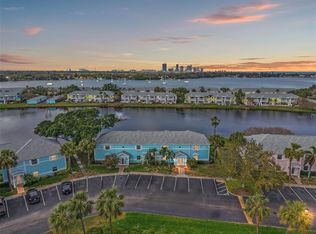 209 Sea Horse Dr SE APT D, Saint Petersburg, FL 33705