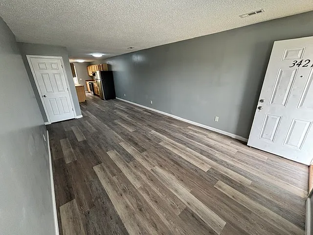 3421 Meadow Ct — Photo 12