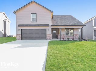 1381 Dan Brown Dr, Clarksville, TN 37042