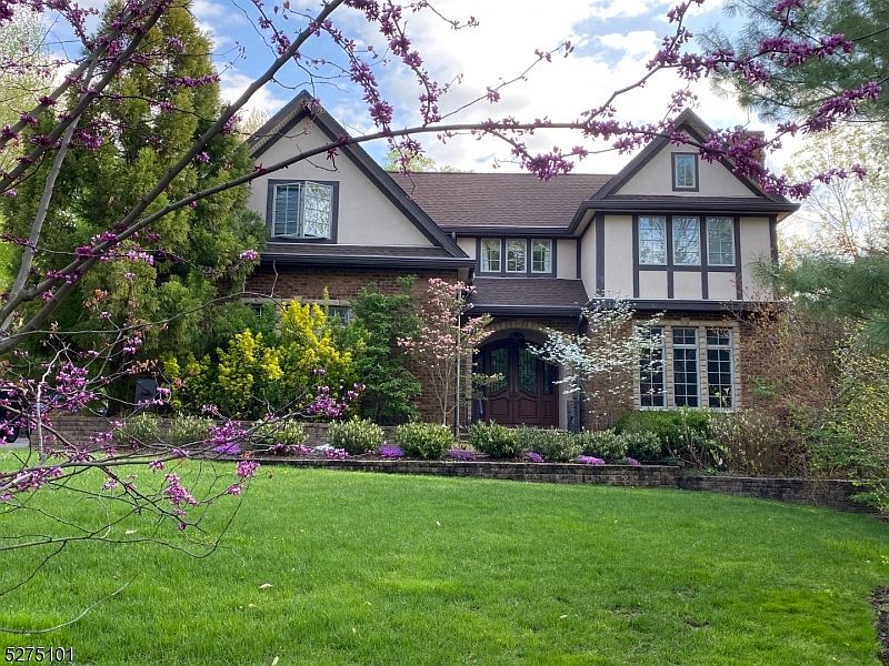 85 Linden St, Millburn, NJ 07041 Zillow