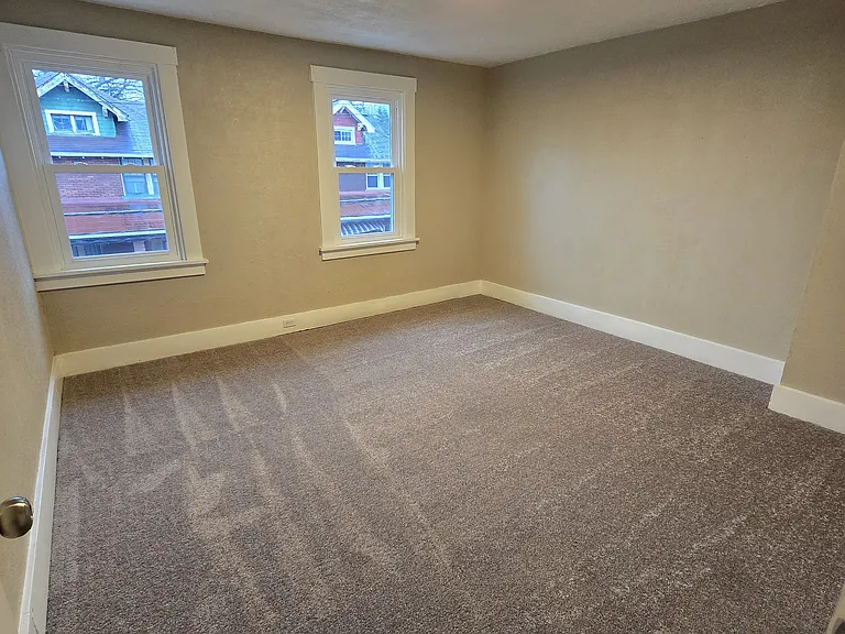 1142 Strahley Pl — Photo 11