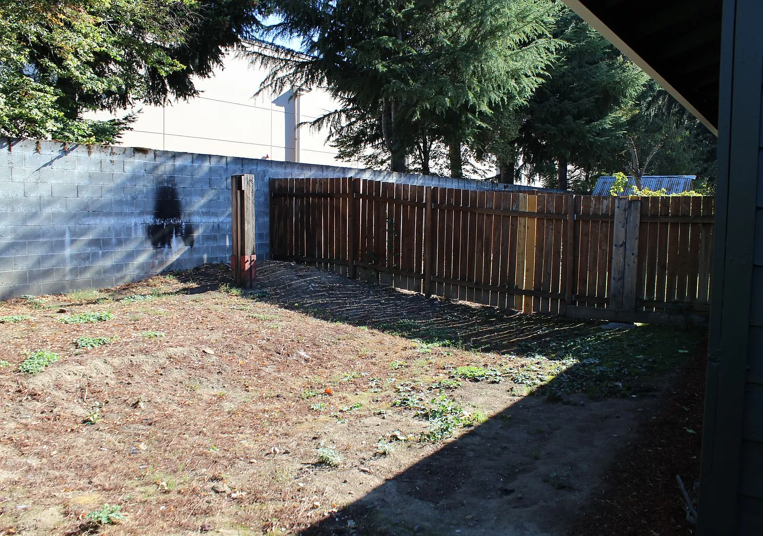 2025 SE River Road, wp403 — Photo 4