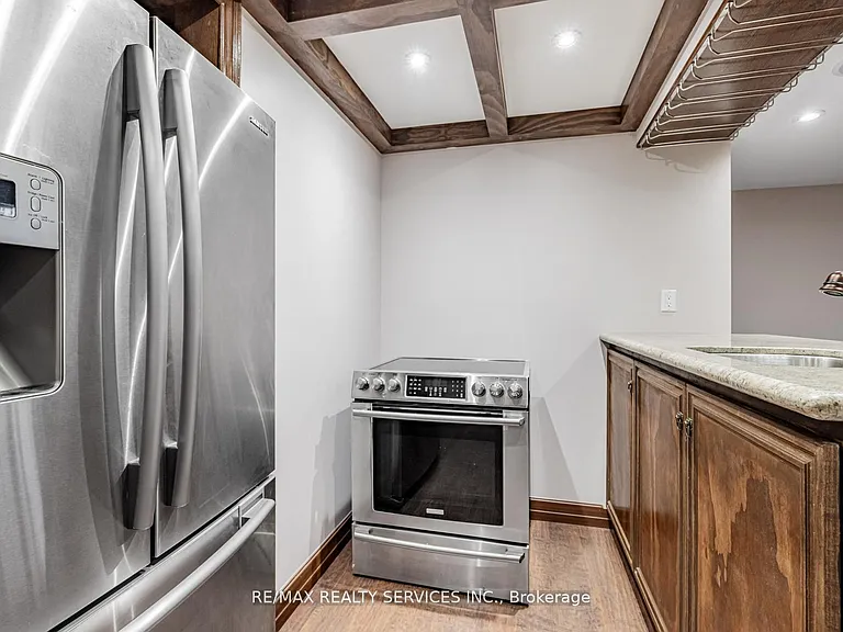 28 Siena Dr — Photo 43
