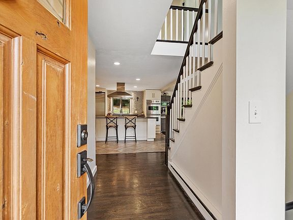 5th image of 29 Shaker Rd