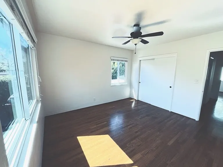 1025 N Milpas St — Photo 9