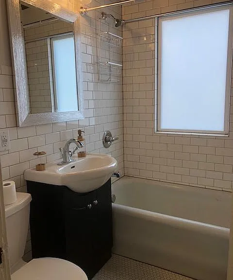 924 Smith Ave S #FURNISHED UPPER — Photo 17