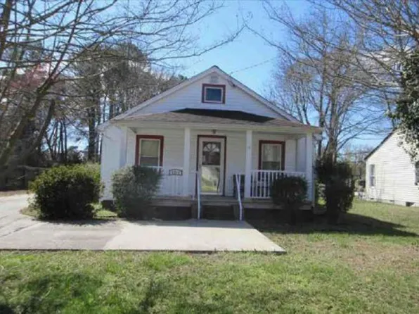 1212 Todds Ln, Hampton, VA 23666