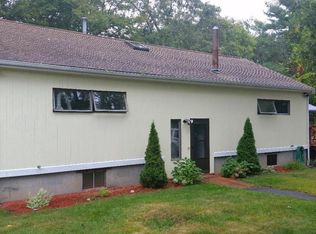 24 Thom Ave, Bourne, MA 02532