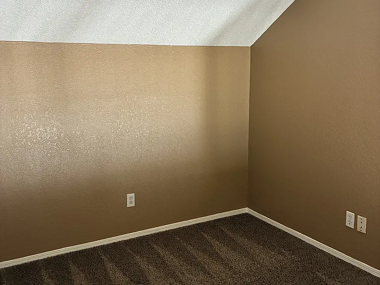 3186 Crazy Horse Dr — Photo 14