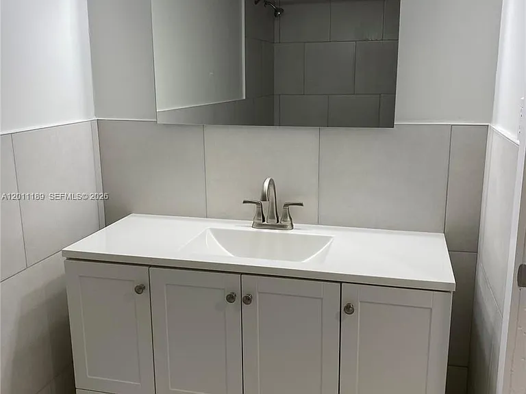 455 S Pine Island Rd #110C — Photo 22