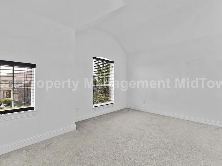 4106 Horseshoe Ln — Photo 25