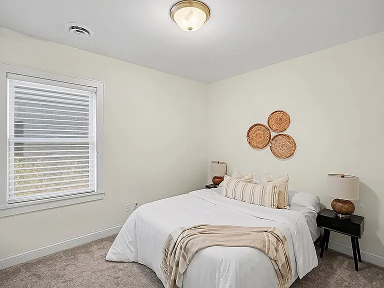 3810 W 31st St #101 — Photo 16