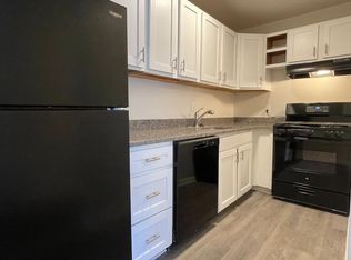 Barracks West, Charlottesville, VA 22901