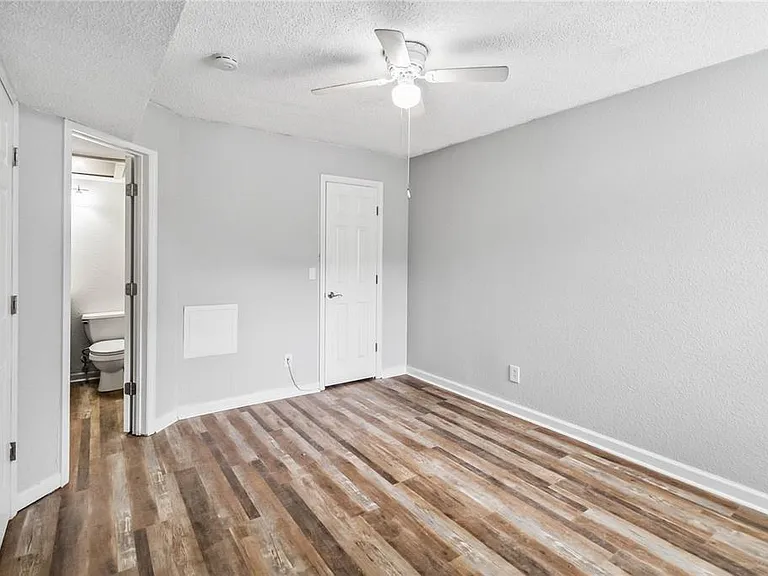 320 Black Oak Ct #107 — Photo 22