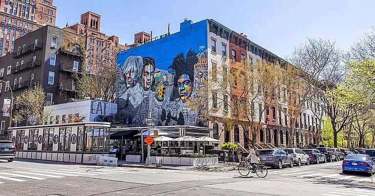 Rented by Douglas Elliman | media 15