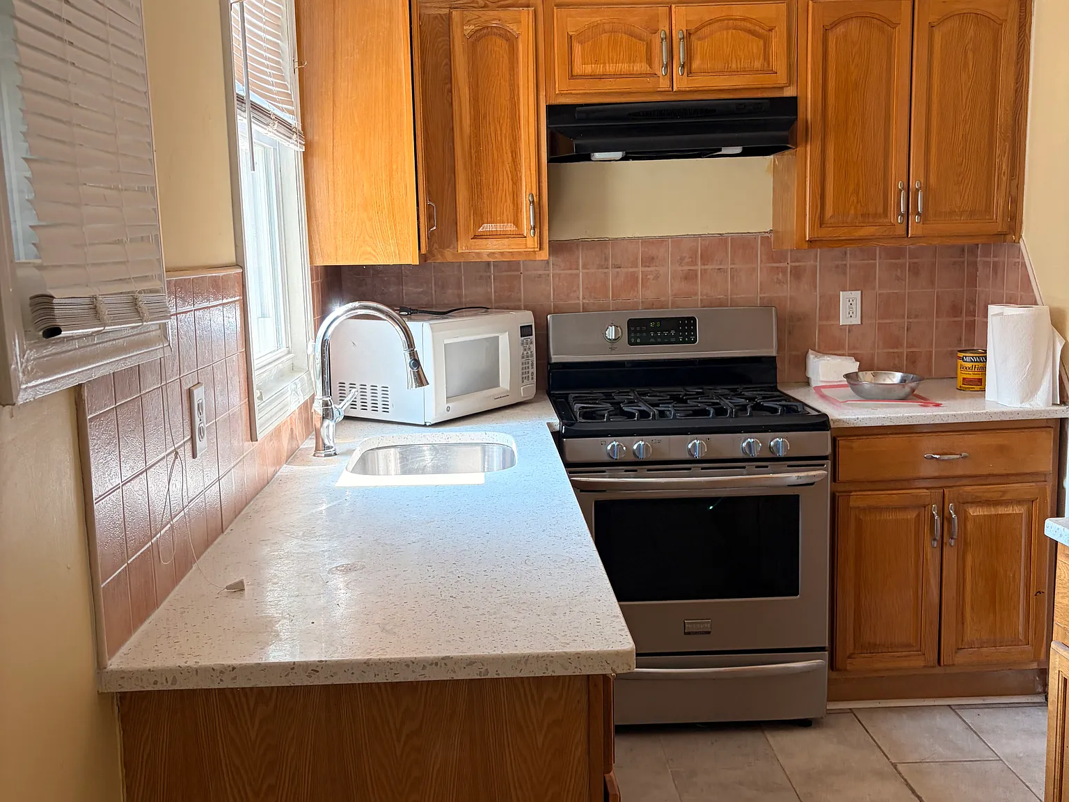 Chandler St, Far Rockaway — Photo 3