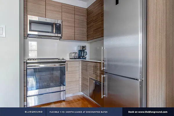 Rented by The Blueground | media 71