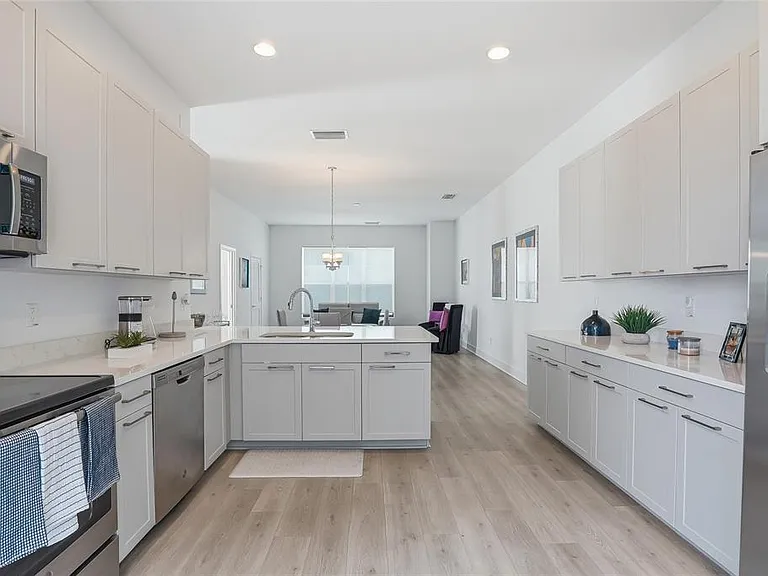 4810 W McElroy Ave #30 — Photo 18