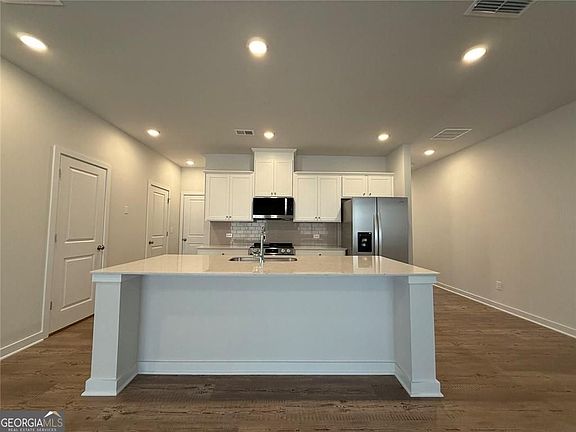 4th image of 7309 Mulberry Preserve Dr
