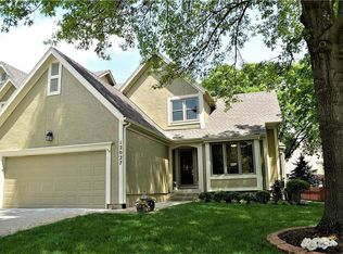 12027 England St, Overland Park, KS 66213