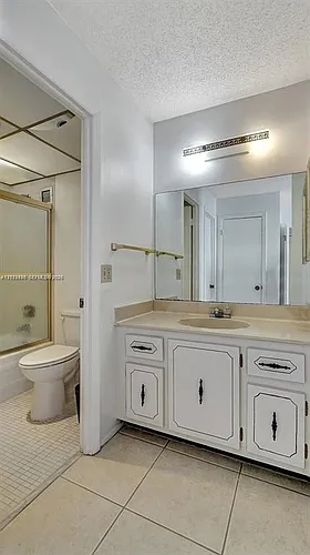3015 N Ocean Blvd Photo 1