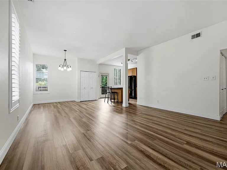 4320 W Pine Blvd #A — Photo 7