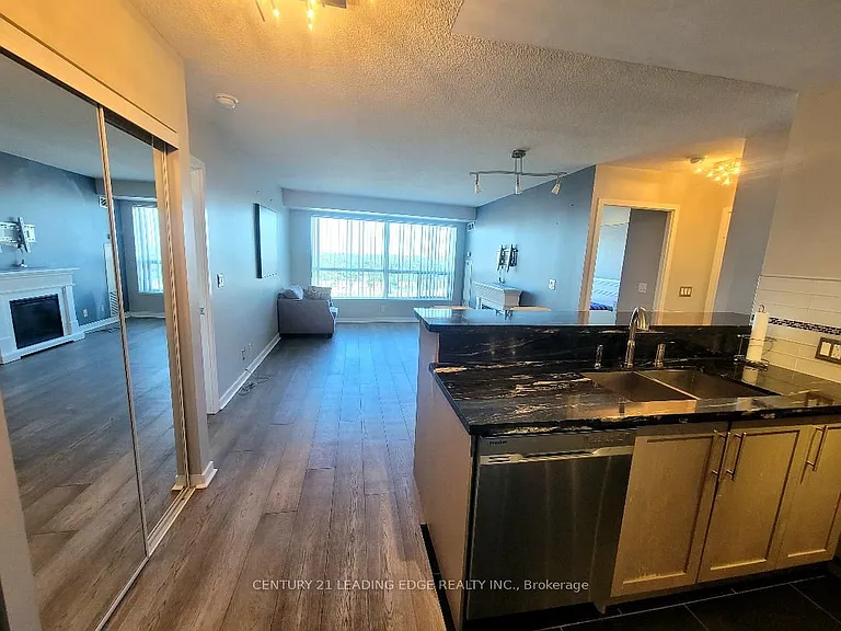 38 Lee Centre Dr #3207 — Photo 10