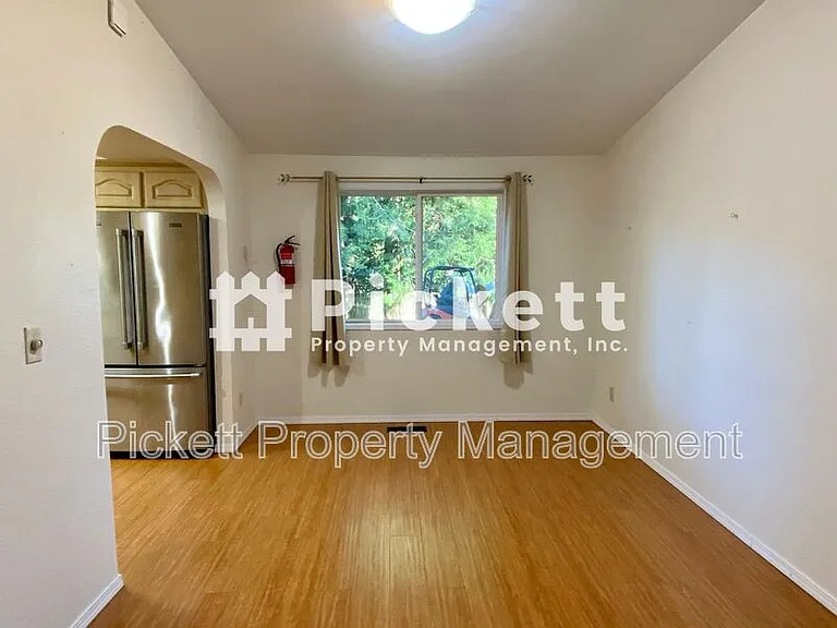 7293 Pheasant Cir NE — Photo 7