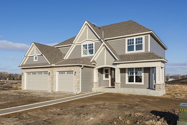 2nd image of 10639 Brookside Trl N