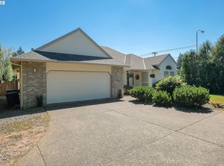 1215 SE Marla Pl, Hillsboro, OR 97123