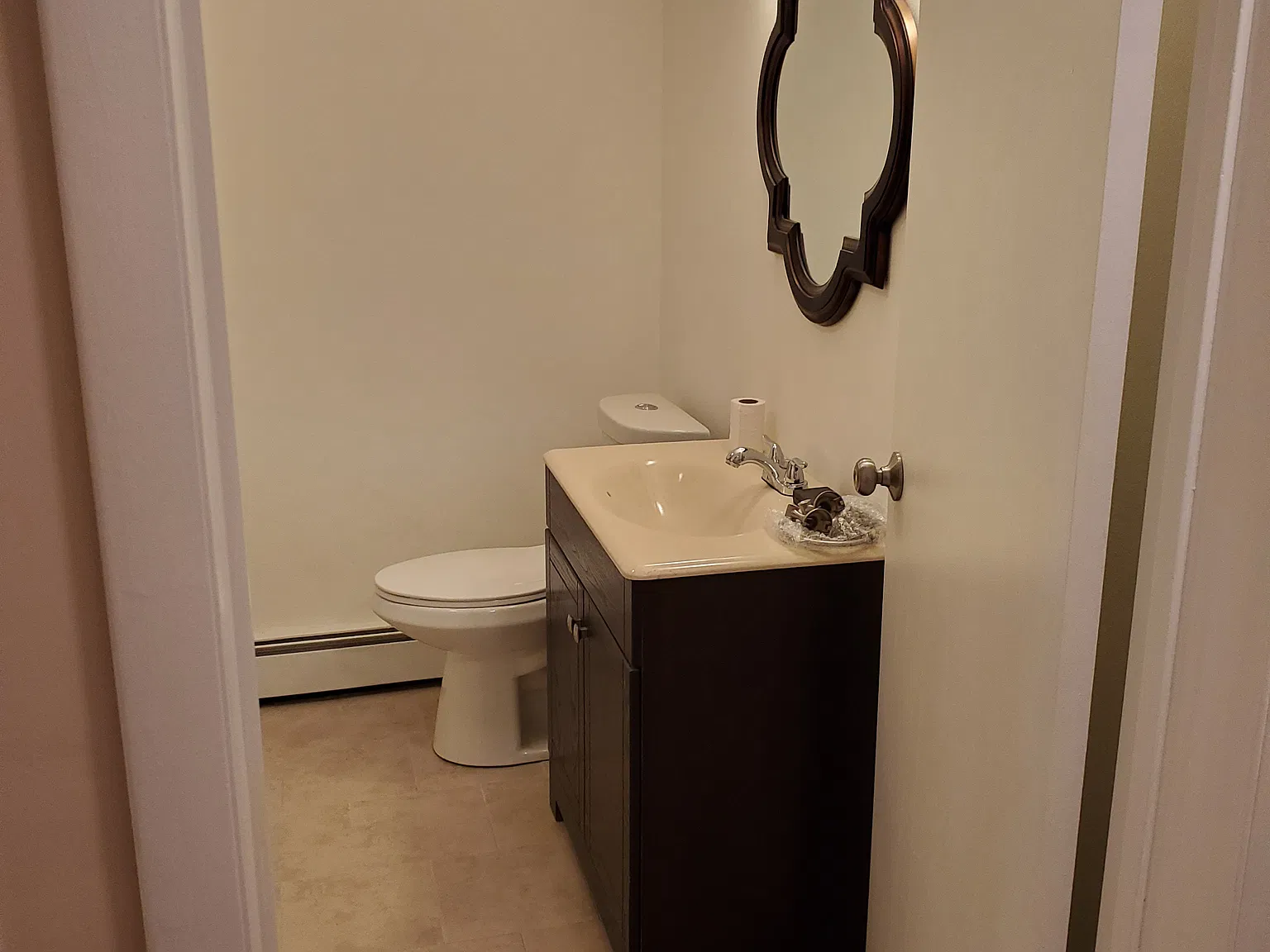 2 bed, 900 sqft, $1,400 — Photo 2