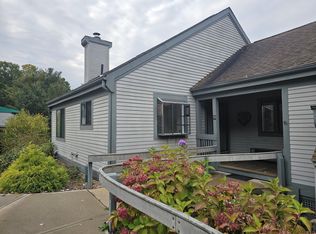 11 Sweetbriar Ln UNIT 11, Avon, CT 06001