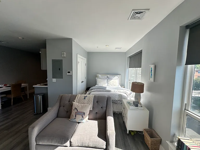 55-57 W 5th St #402 — Photo 9
