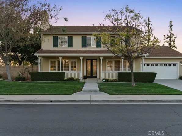 8345 Carriage Ct, Riverside, CA 92508