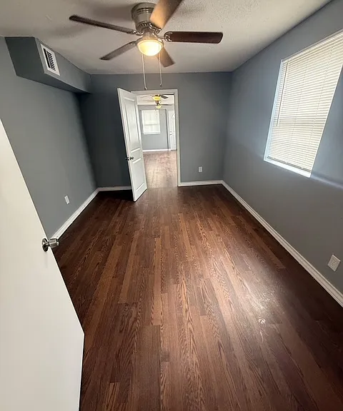 5318 Costa Mesa St — Photo 7