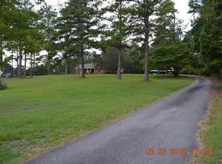 60 Armour Rd, Phenix City, AL 36869