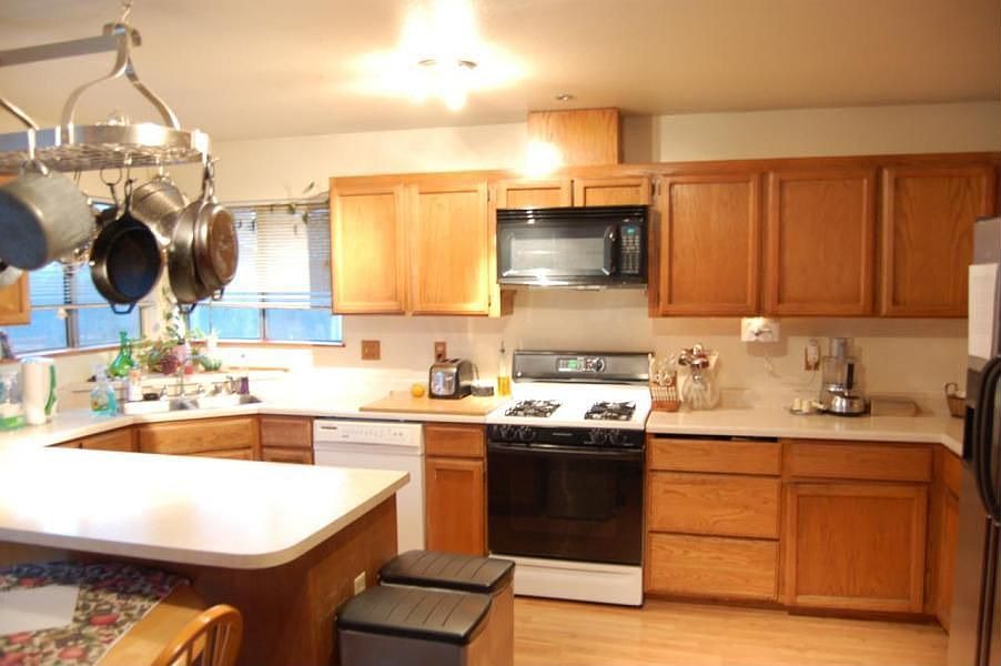 2nd image of 2635 Ely Ln
