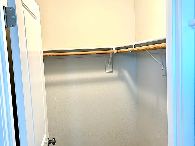 5321 Remington Dr — Photo 27
