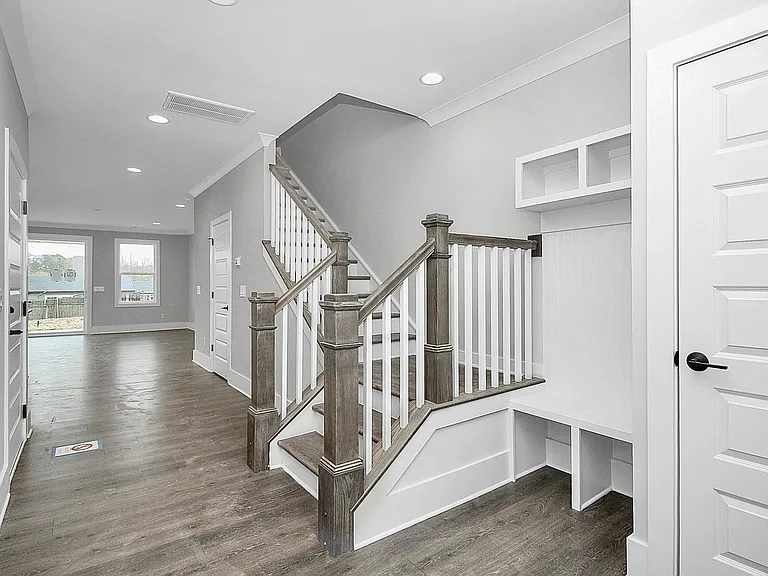 2957 Ross Ave — Photo 4