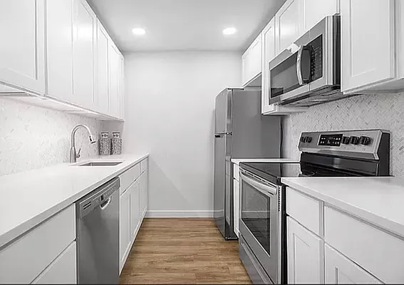 Rented by Modern Spaces | media 8