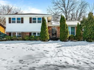 2270 Bradford Dr, Louisville, KY 40218