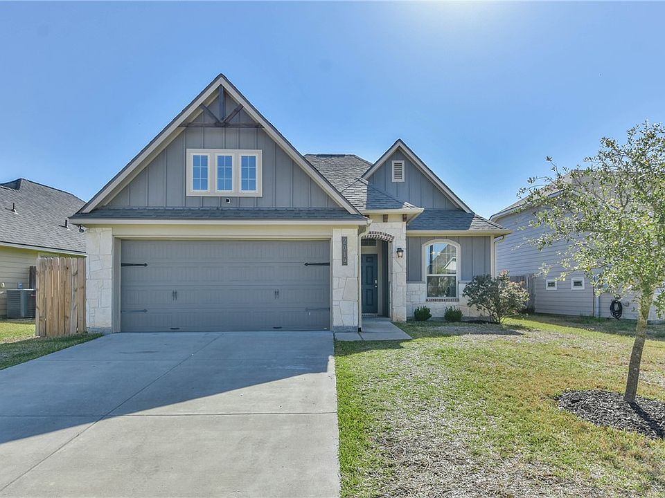 1st image of 2019 Stubbs Dr