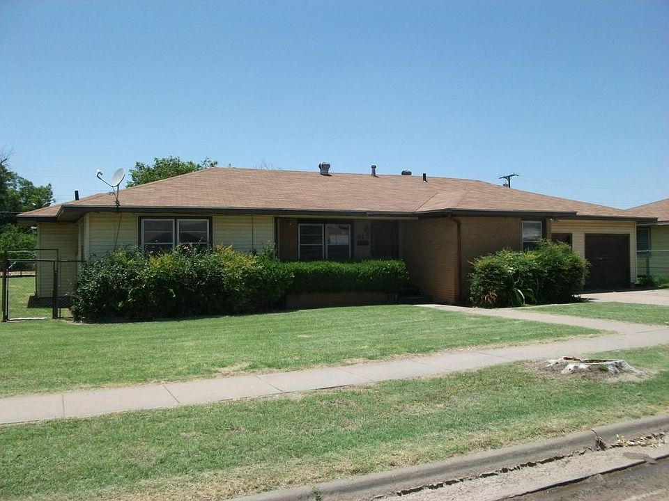 1st image of 418 NW Avenue H