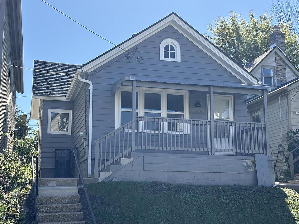 1st image of 1017 E Pearson STREET