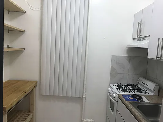 Rented by Mega Homes Realty INC | media 11